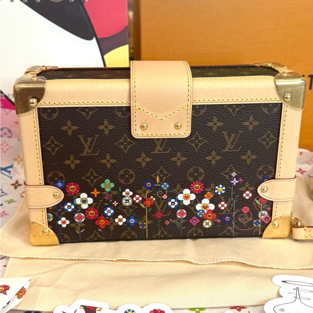 ***SOLD***Louis Vuitton X Murakami 2025 Petite Malle Superflat Limited Bag- NWOT - Picture 8 of 13